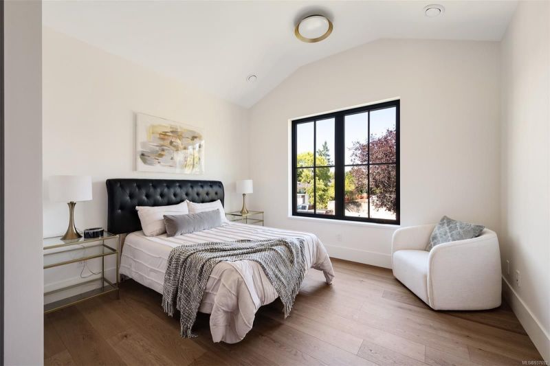 2651 Anscomb Place, Victoria, BC