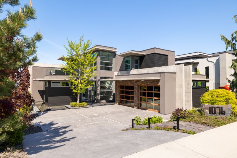 1076 Westpoint Drive, Kelowna, BC