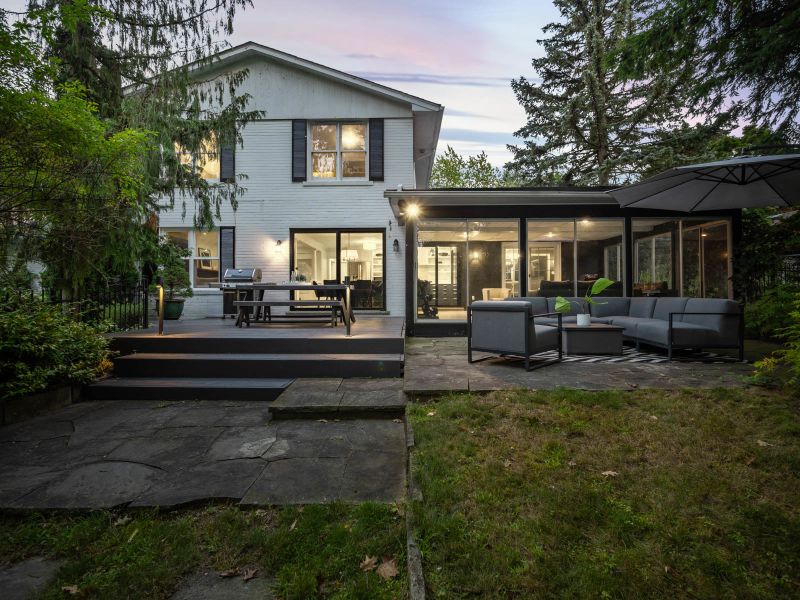 1213 Greenoaks Drive, Mississauga, ON