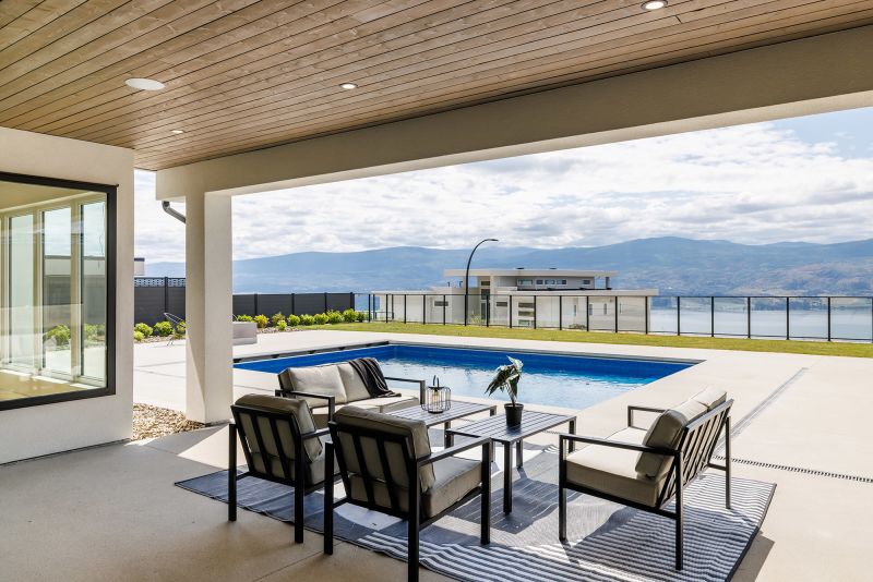 1392 Vineyard Drive, West Kelowna, BC