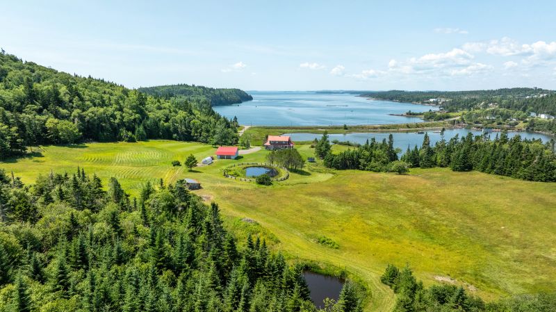 545 Armstrong Lane, Blacks Harbour, NB