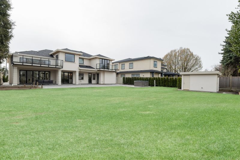 4711 Granville Avenue, Richmond, BC