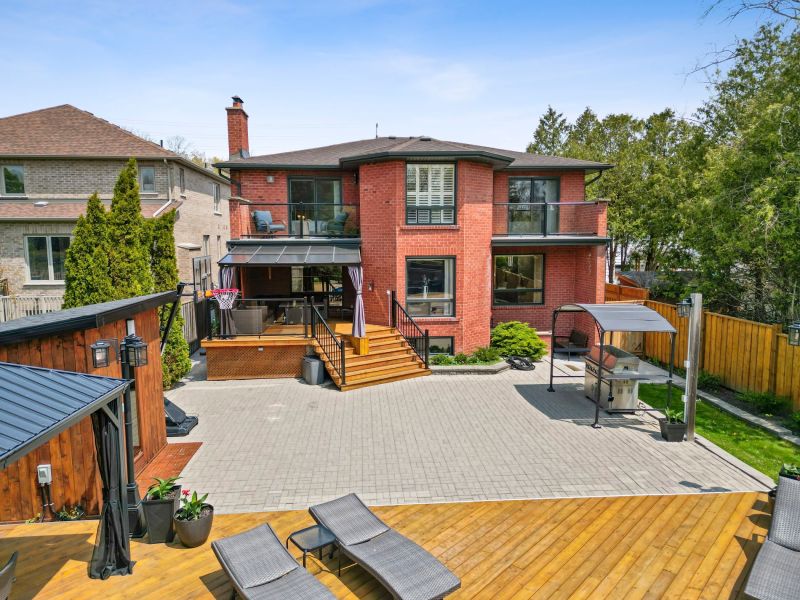1414 Cawthra Road, Mississauga, ON