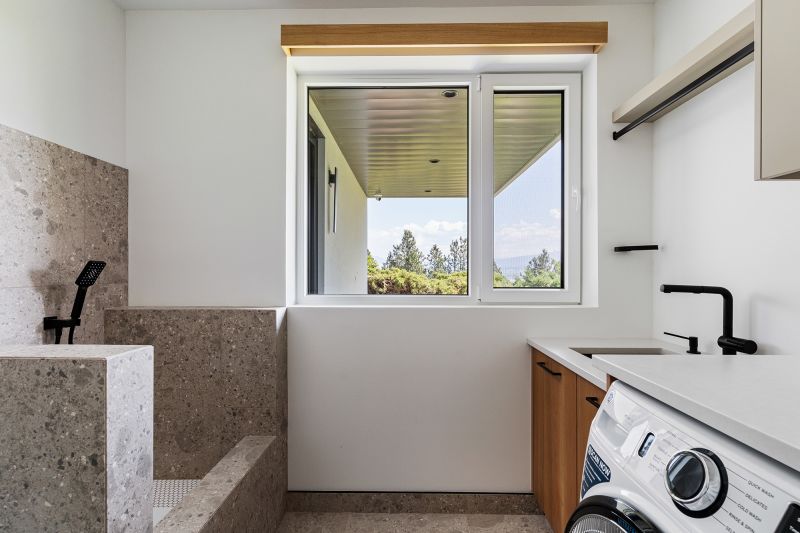 2843 Lakeridge Road, West Kelowna, BC
