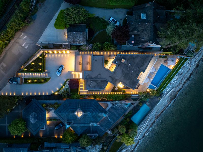 2612 Bellevue Avenue, West Vancouver, BC