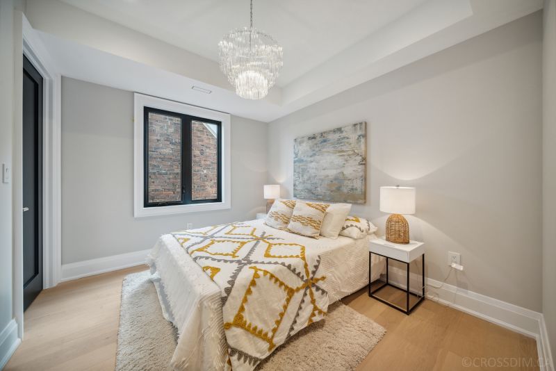 276 Wychwood Avenue, Toronto, ON