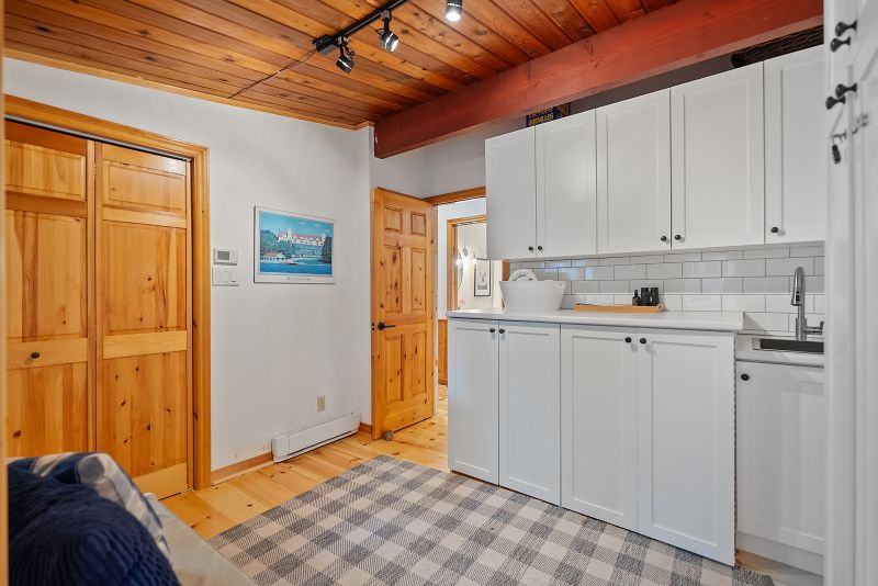 1043 Muskoka Crescent Road, Bracebridge, ON, Canada, Bracebridge, ON