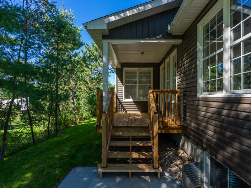 959 Muskoka Beach Road, Gravenhurst