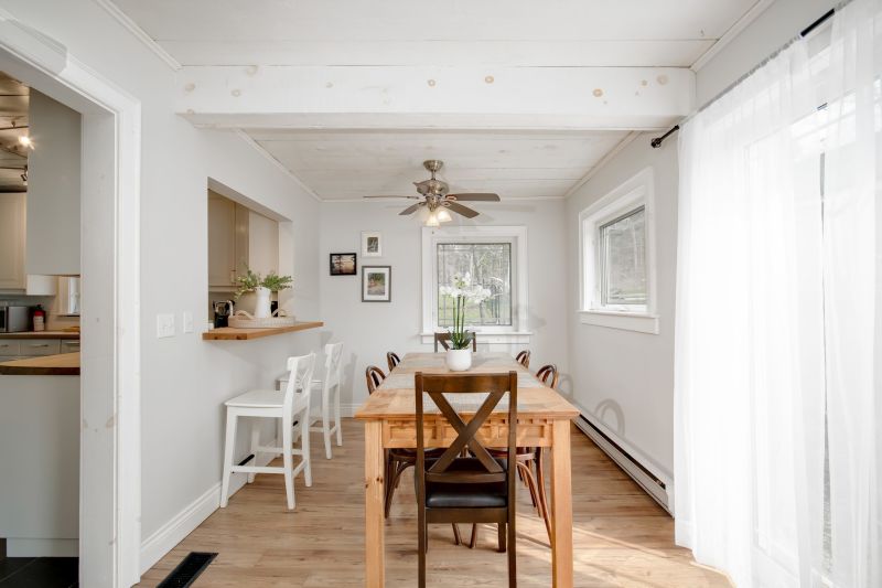 2827 Muskoka Road 118 West, Port Carling, ON