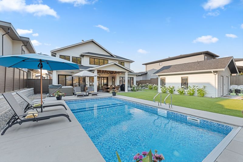 415 Hawk Hill Drive, Kelowna, BC