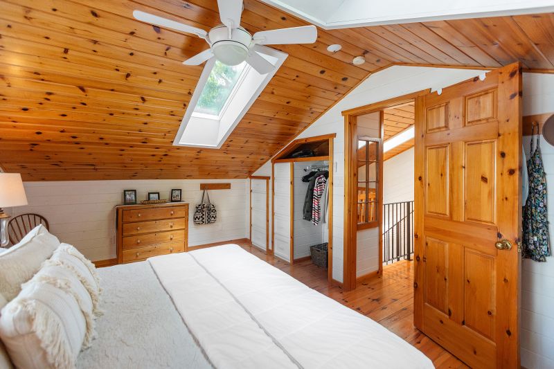 1214 Purdy Road, Windermere, ON