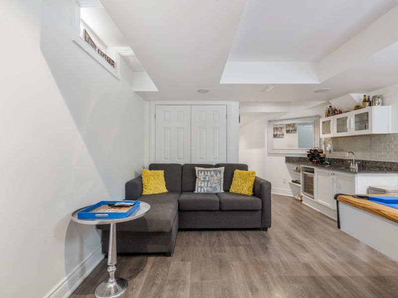 4768 DeForest Crescent, Burlington, ON, Canada, Burlington, ON