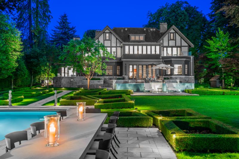1389 THE CRESCENT, Vancouver, BC