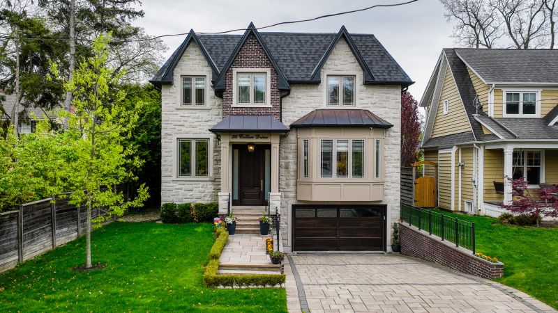 36 Cotton Drive, Mississauga, ON