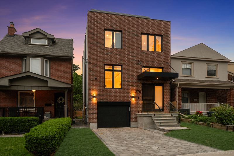 276 Wychwood Avenue, Toronto, ON