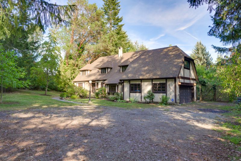 5161 Old West Saanich Rd, Victoria, BC