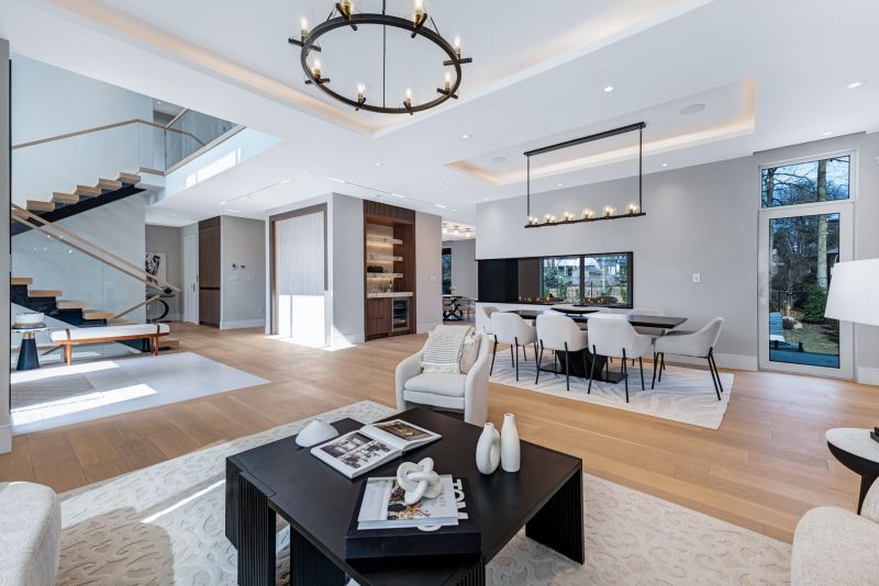 718 Balboa Drive, Mississauga, ON