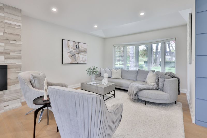 1215 Indian Road, Mississauga, ON