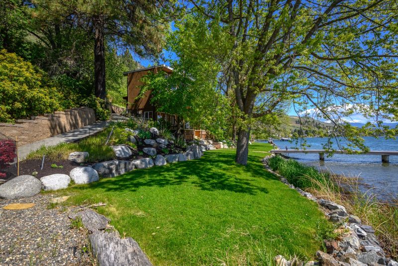 8280 Tronson Road, Vernon, BC