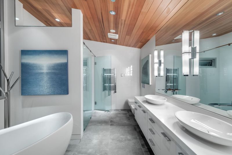 2893 Bellevue Avenue, West Vancouver, BC