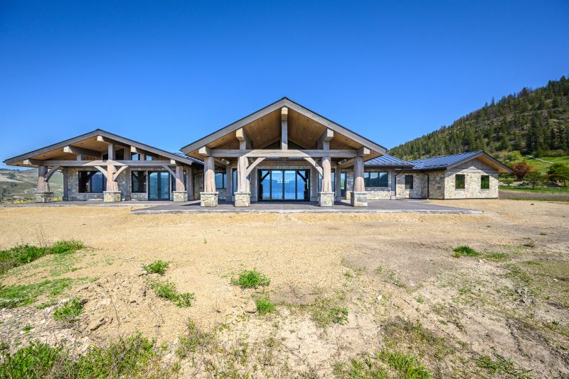8399 Bench Row Road, Vernon, BC
