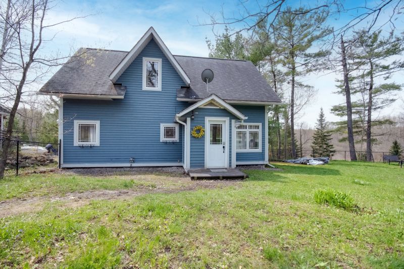 2827 Muskoka Road 118 West, Port Carling, ON