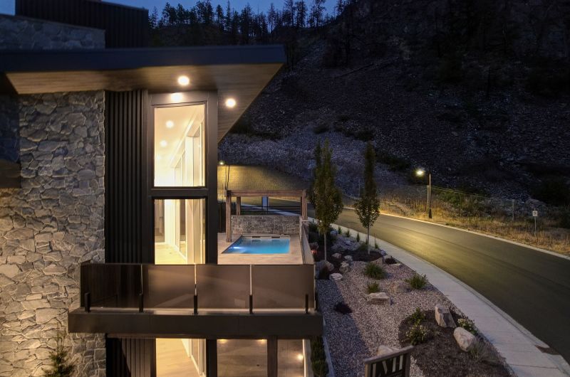 9857 Beacon Hill Drive, Lake Country, BC