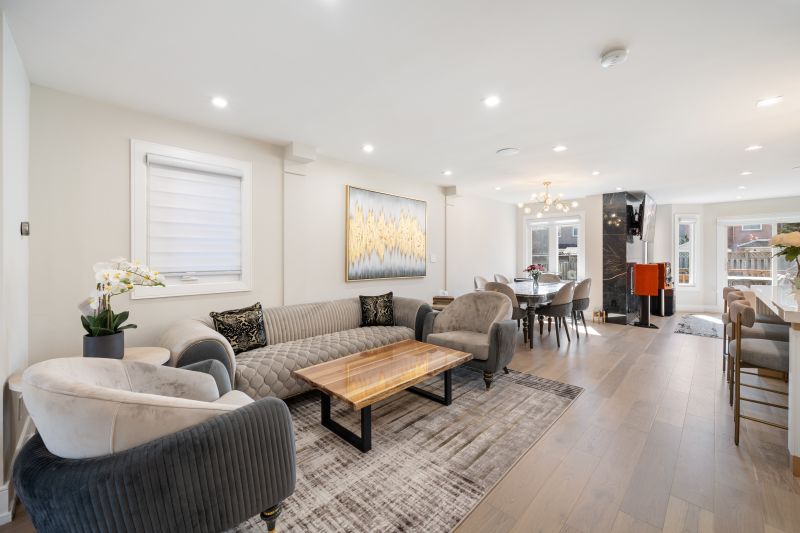 134 Gailcrest Circle, Thornhill, ON