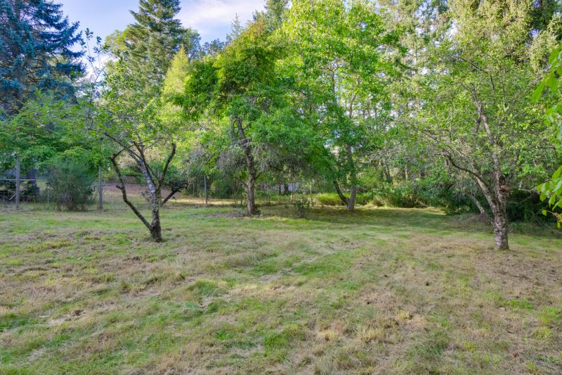 5161 Old West Saanich Rd, Victoria, BC