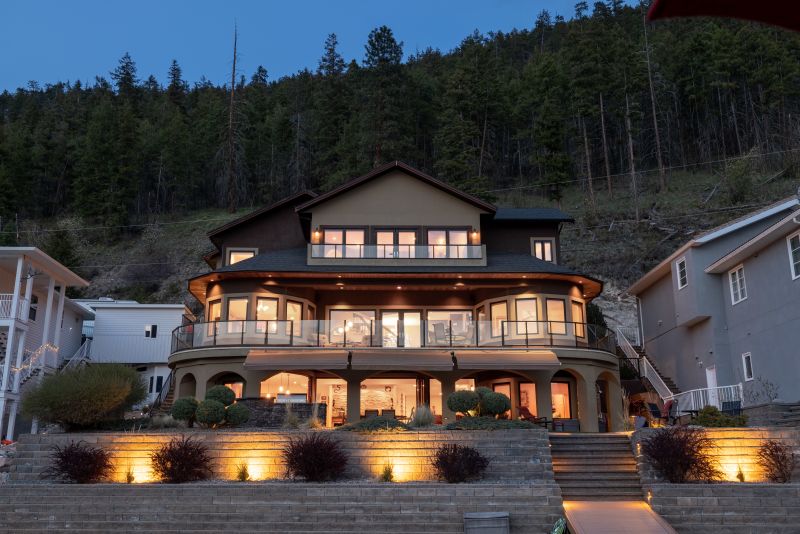 7 - 9990 EASTSIDE Rd, Vernon, BC