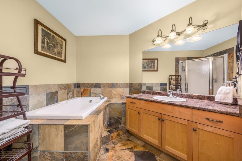 8506 Aberdeen Road, Coldstream, BC, Canada, Coldstream, BC