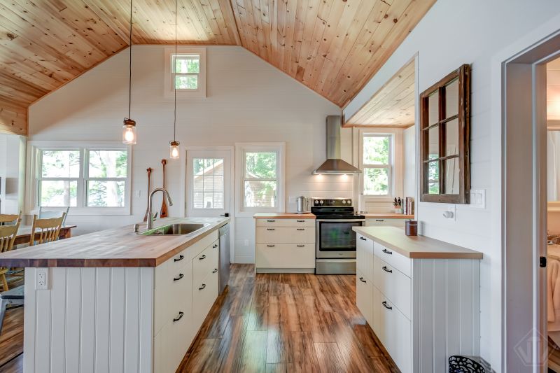 99 Bala Park Island, Bala, ON
