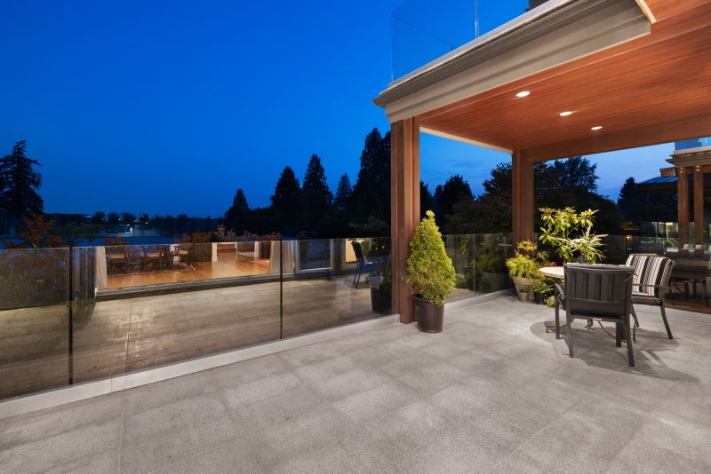 2449 Kings Avenue, West Vancouver, BC