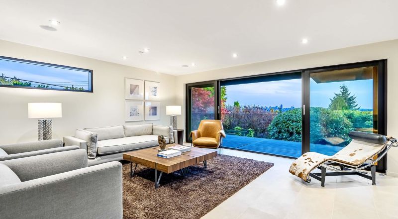 875 Aubeneau Crescent, West Vancouver, BC