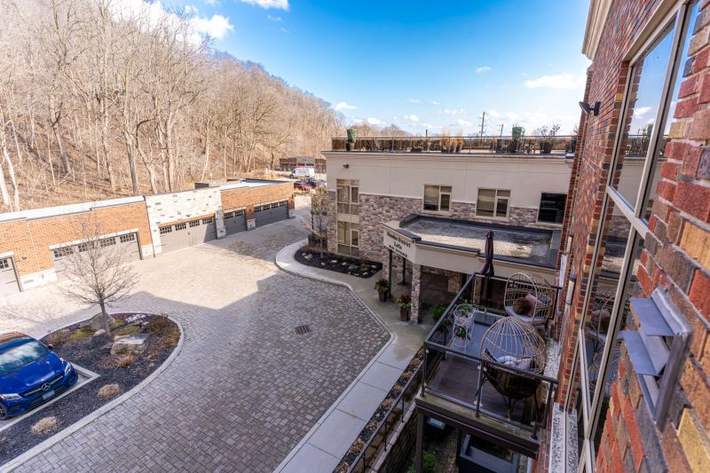 397 King Street West unit 215, Dundas, ON, Canada, Dundas, ON