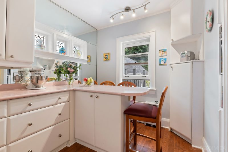 31 Hillhurst Blvd, Toronto, ON