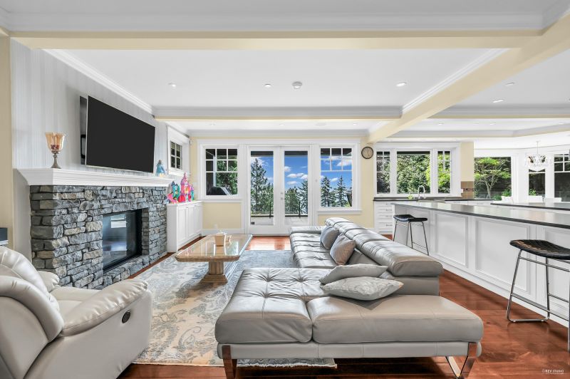 4668 Clovelly Walk, West Vancouver, BC