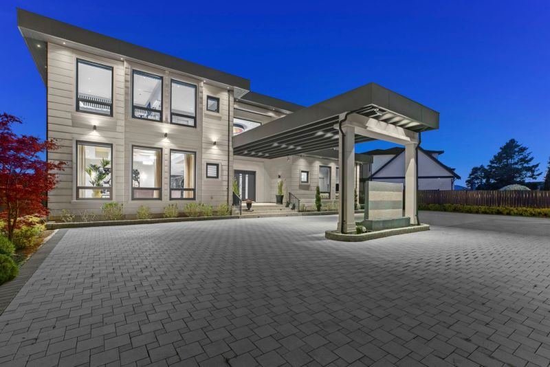 13800 Blundell Road, Richmond, BC