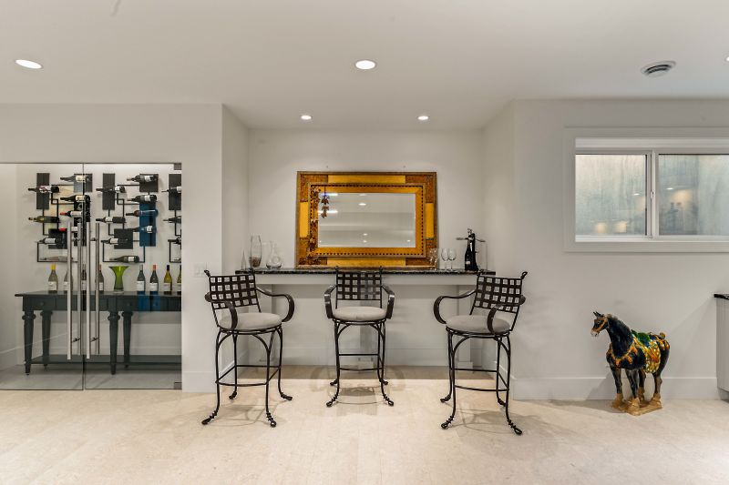 1049 Westpoint Drive, Kelowna, BC