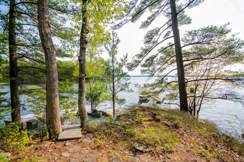 Browning Island, Bracebridge, ON
