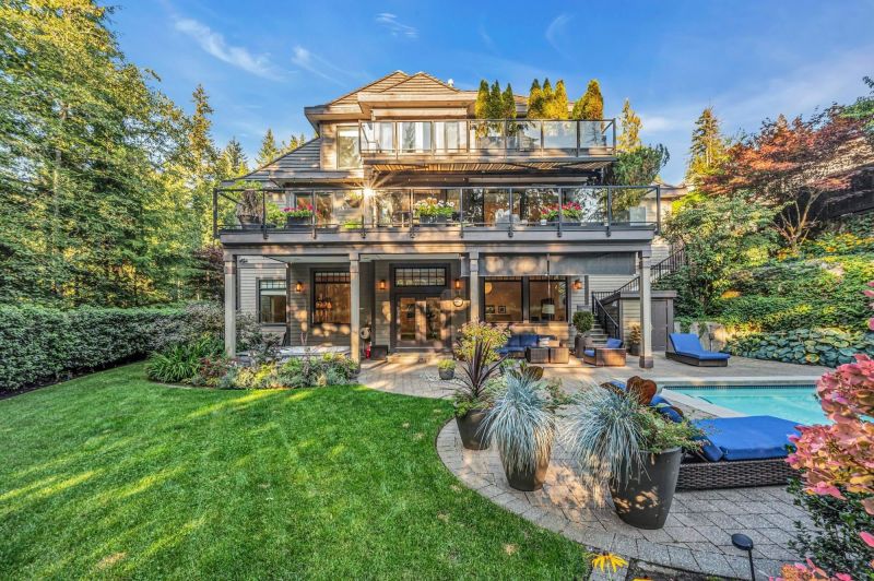 1530 Crystal Creek Drive, Port Moody, BC