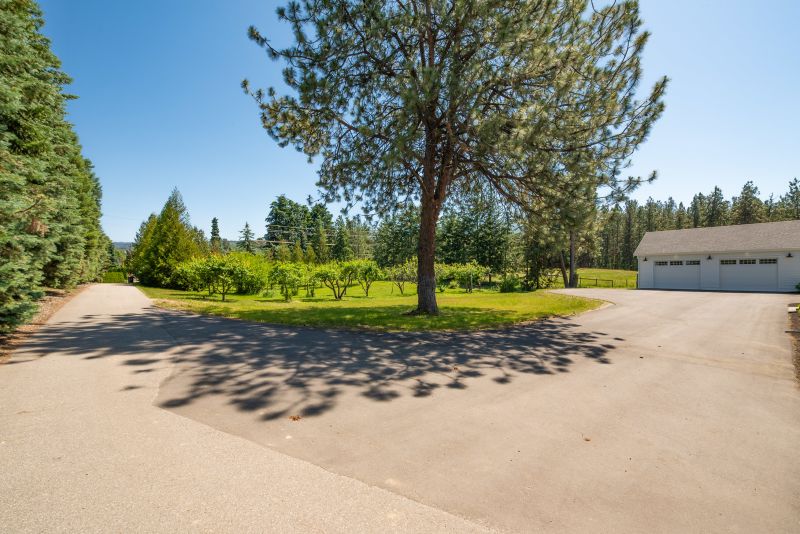 4510 Stewart Road East, Kelowna, BC, Canada, Kelowna, BC