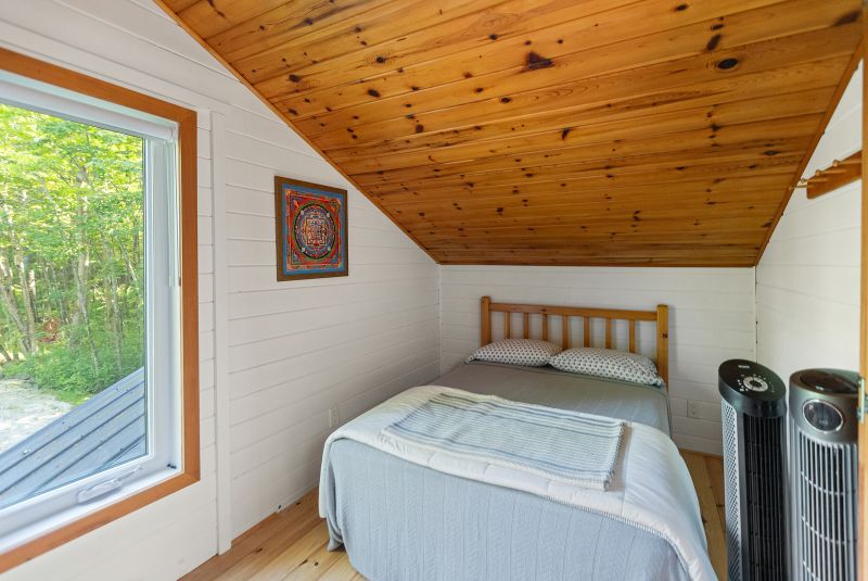 1214 Purdy Road, Windermere, ON