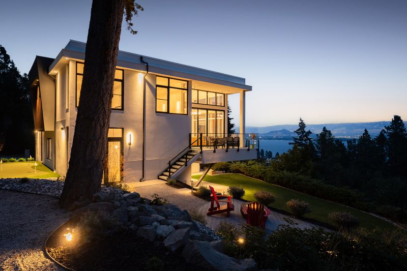 2843 Lakeridge Road, West Kelowna, BC