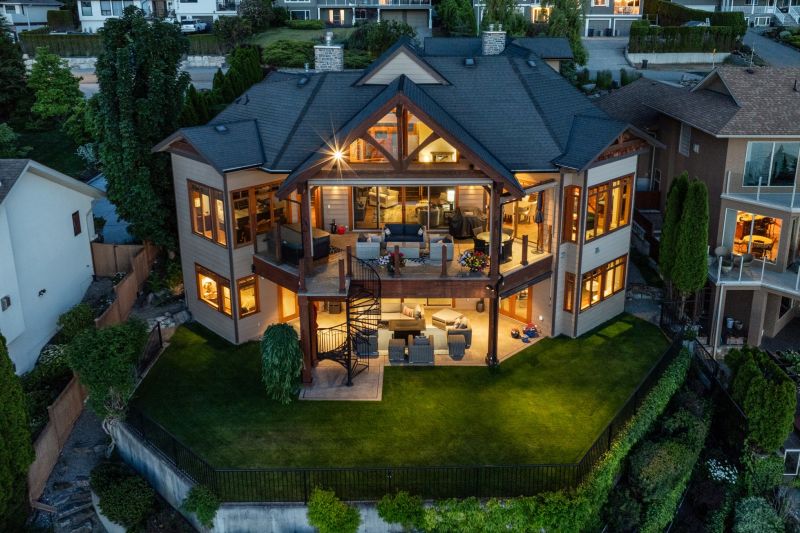 414 Okaview Road, Kelowna, BC
