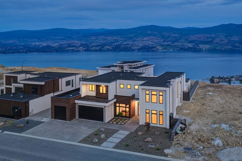 1392 Vineyard Drive, West Kelowna, BC