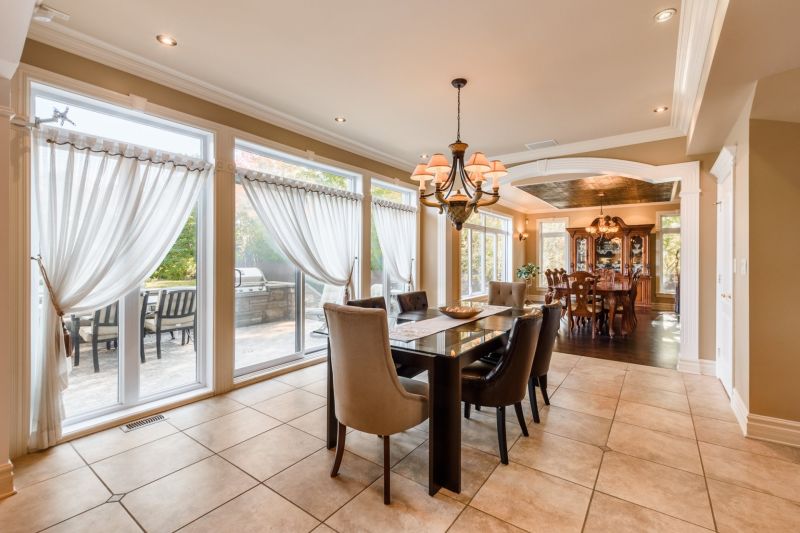 703 Rue des Chataigniers, Boucherville, QC