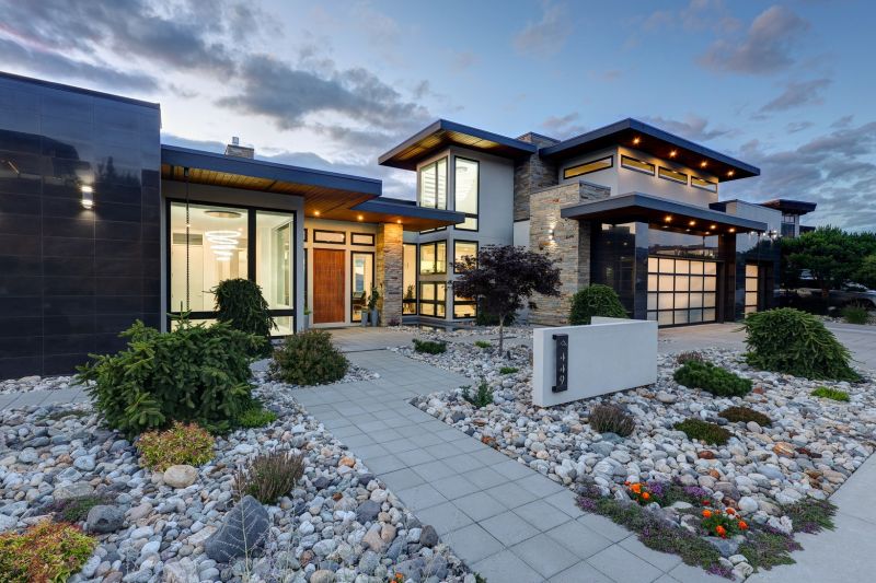 449 Swan Drive, Kelowna, BC