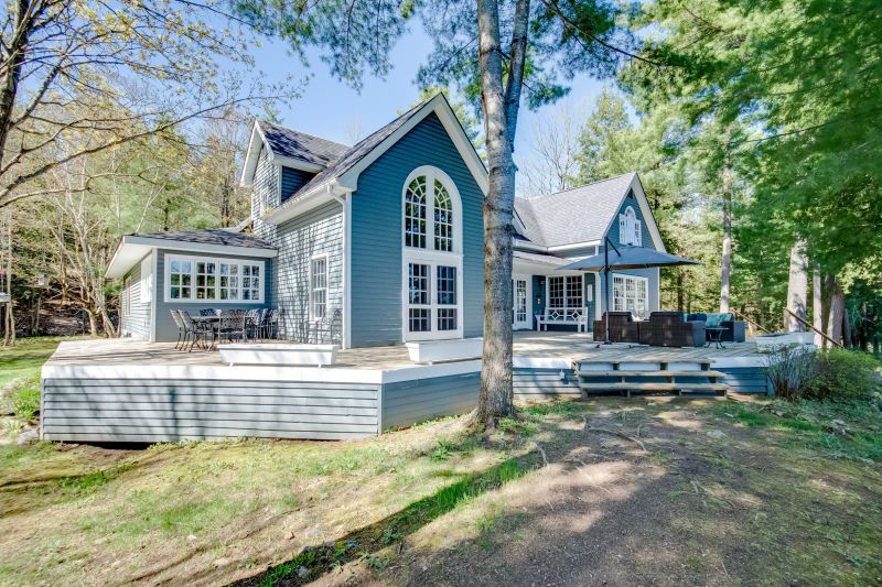 14 Milford Bay Road, Milford Bay, ON, Canada, Milford Bay, ON