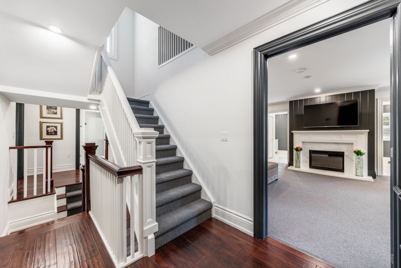 347 East Hart Crescent, Burlington, ON, Canada, Burlington, ON